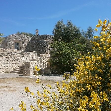 Trullo Villa Giuliana Con Giardino Posizione Panoramica Free Wifi 奥斯图尼 客房 照片