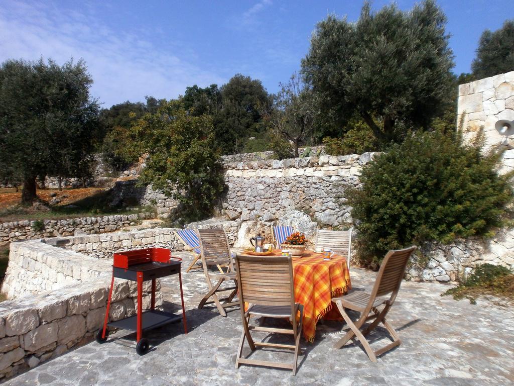 Trullo Villa Giuliana Con Giardino Posizione Panoramica Free Wifi 奥斯图尼 客房 照片