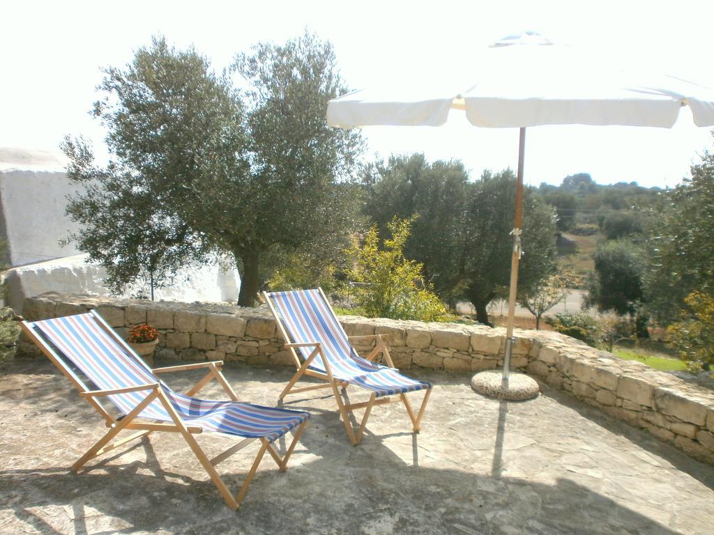 Trullo Villa Giuliana Con Giardino Posizione Panoramica Free Wifi 奥斯图尼 客房 照片